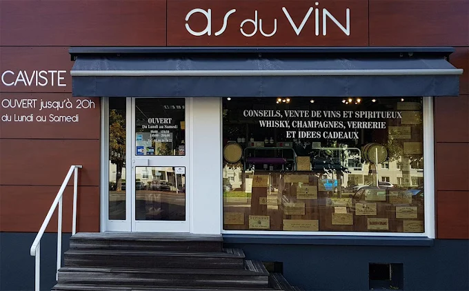 Entrée de la boutique As du Vin à Dijon